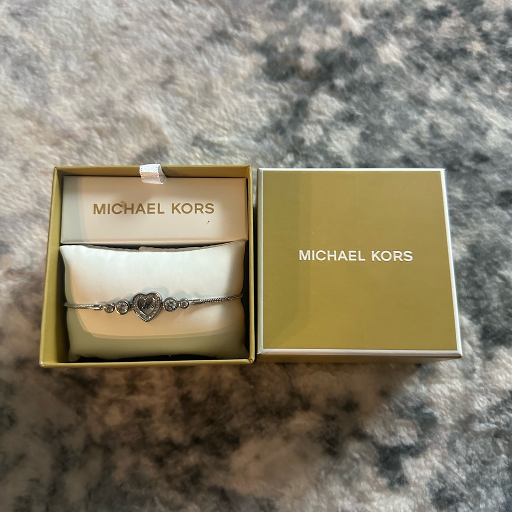 Michael Kors Heart Bracelet